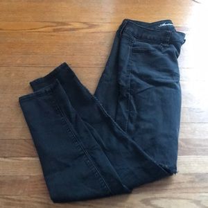 American eagle black skinny jean
